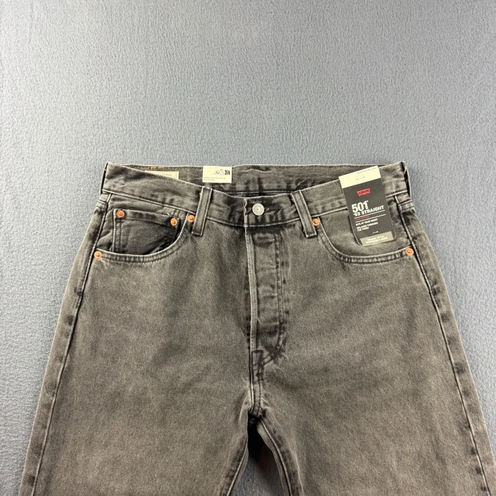 Levis 501 Premium Jeans Mens 32x36 Black Button Fly Straight Leg Regular Fit NEW
